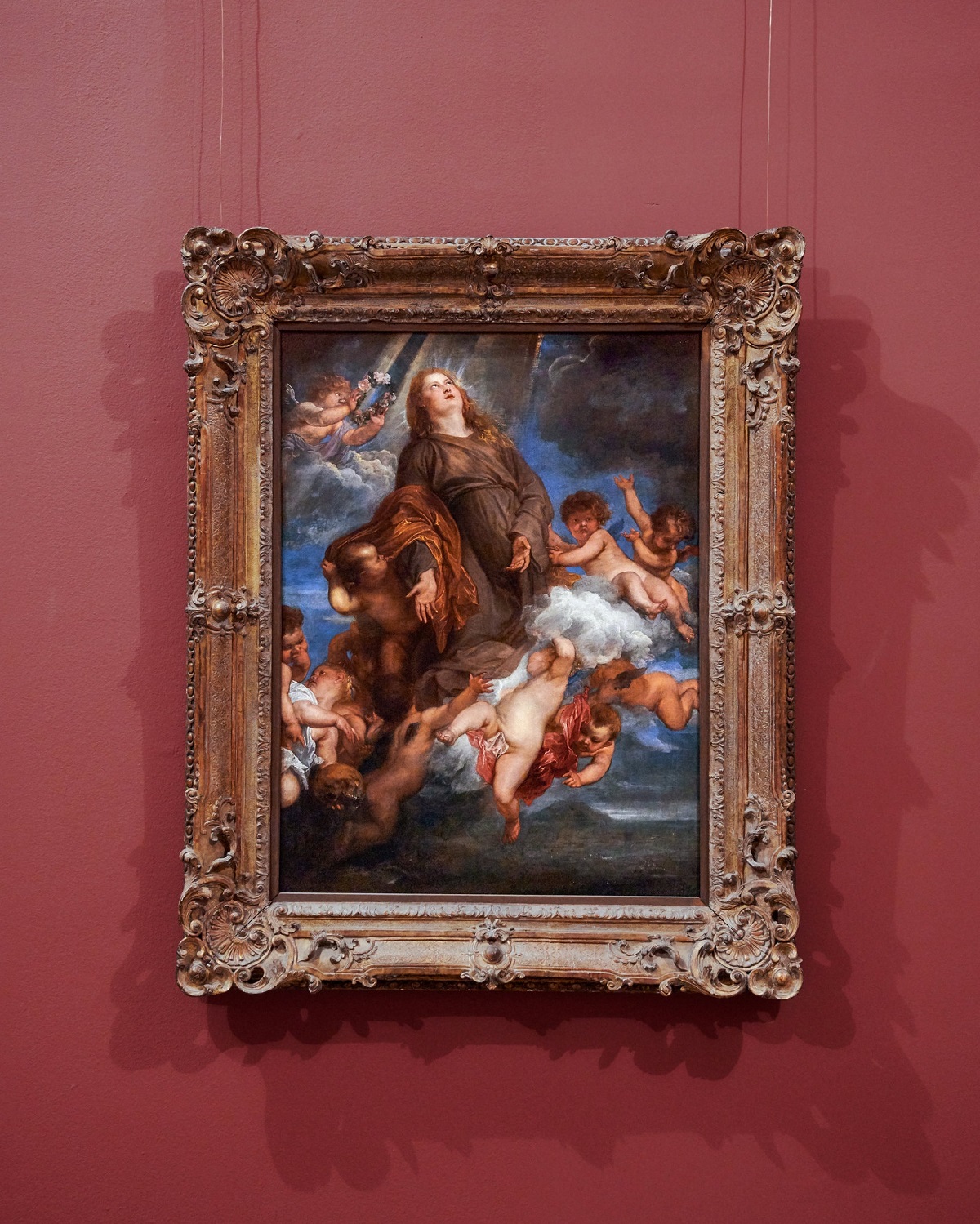 La "Santuzza" in gloria, intercede per la fine della peste a Palermo  dipinta da Antoon van Dyck durante la sua quarantena nella città nella tarda estate del 1624  e conservata al Metropolitan Museum. Di recente il New York Times ne ha censurato lo spostamento dalla sala dove era esposta.