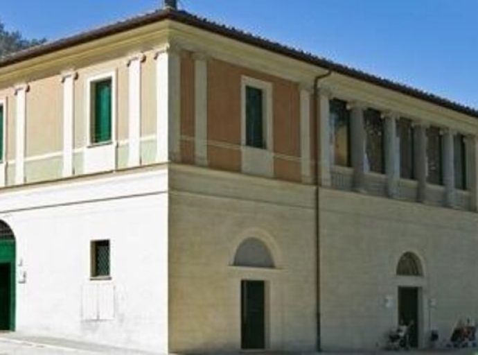Bibliocronometria della Casa detta di Raffaello a Villa Borghese alla scala della cartografia storica